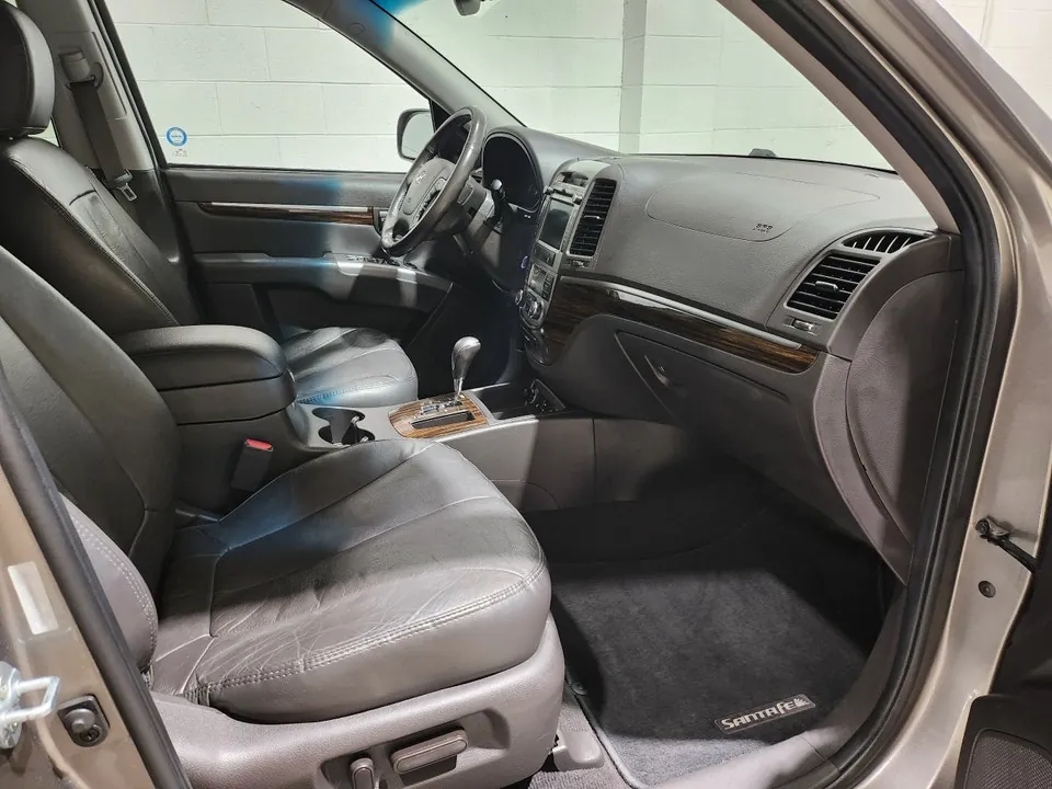 Hyundai Santa Fe 2012 photo 5