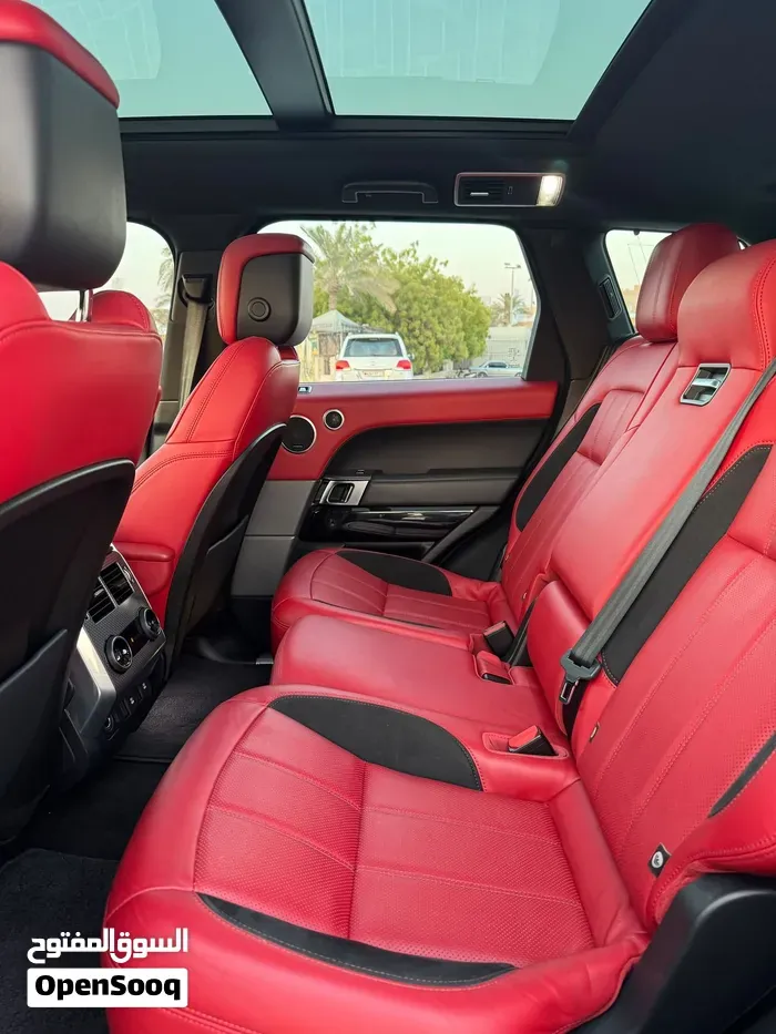 Land Rover Range Rover Sport 2018 photo 3