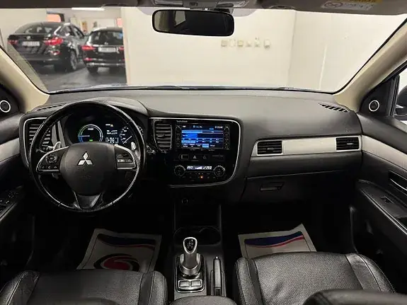 Mitsubishi Outlander 2014 photo 5