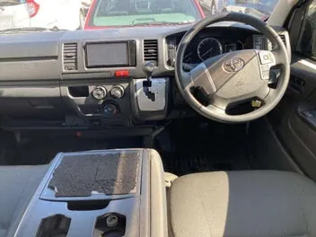 Toyota Hiace 2021 photo 5