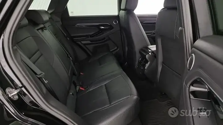 Land Rover Evoque 2023 photo 5