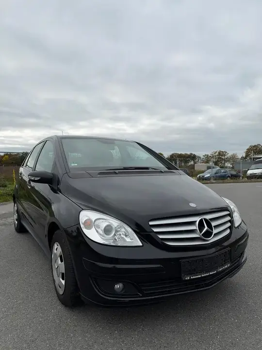 Mercedes-Benz B 150