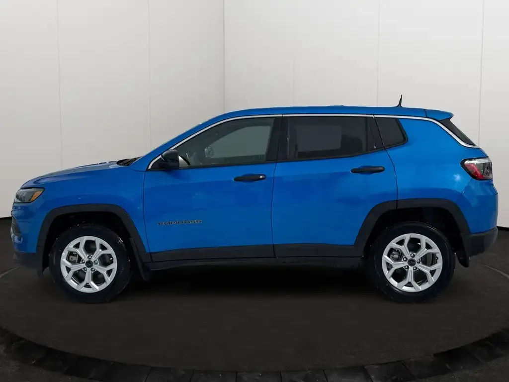 Jeep Compass 2025 photo 2