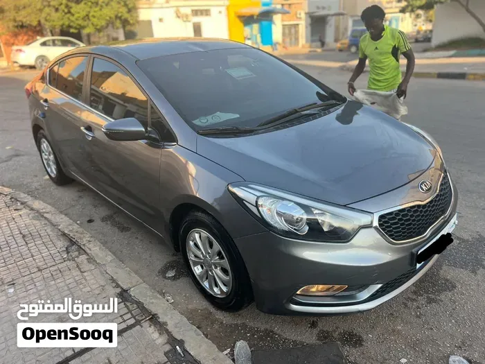 Kia K3 2014 photo 2