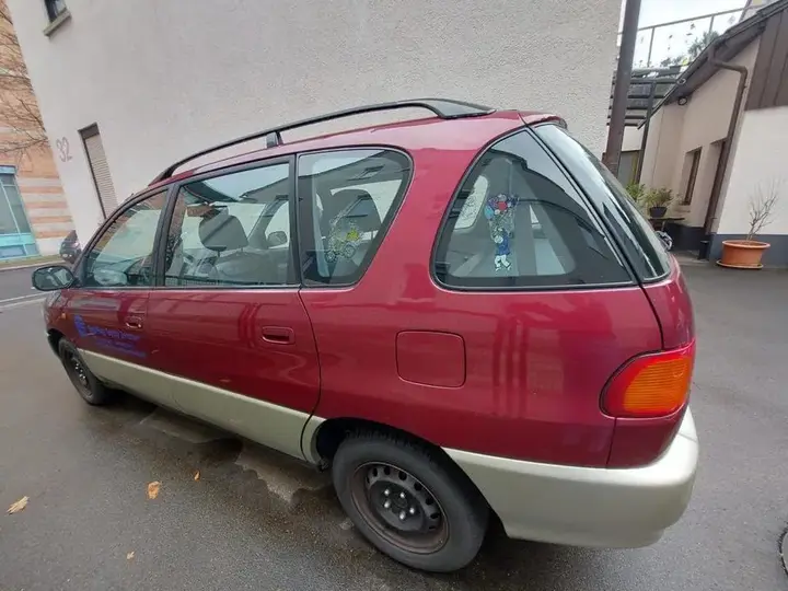 Toyota Picnic