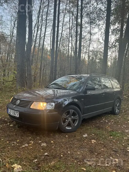 Volkswagen Passat B5 1998 photo 2