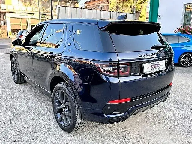 Land Rover Discovery Sport 2022 photo 3