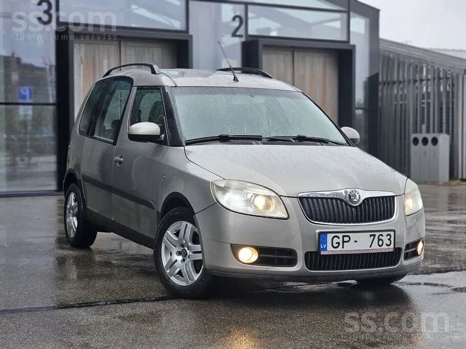 Skoda Roomster 2007 photo 2