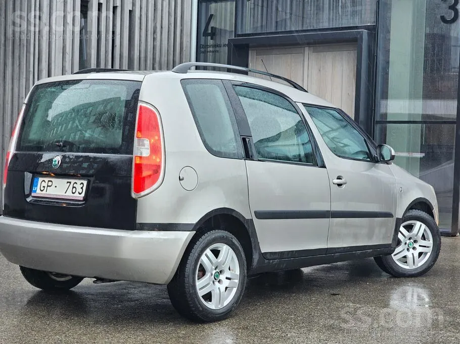 Skoda Roomster 2007 photo 5