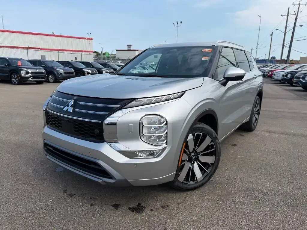 Mitsubishi Outlander 2026 photo 2