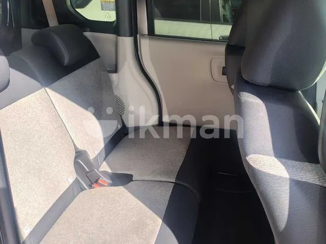 Honda N-Box 2024 photo 3