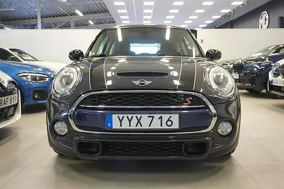 Mini Cooper S 2018 photo 2