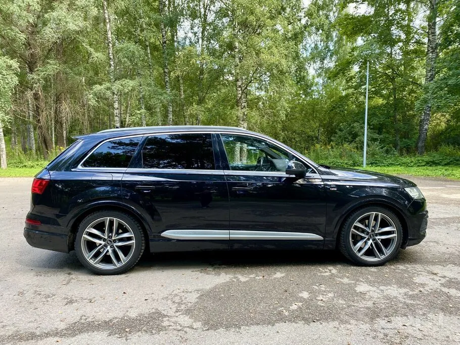 Audi Q7 2017 photo 4