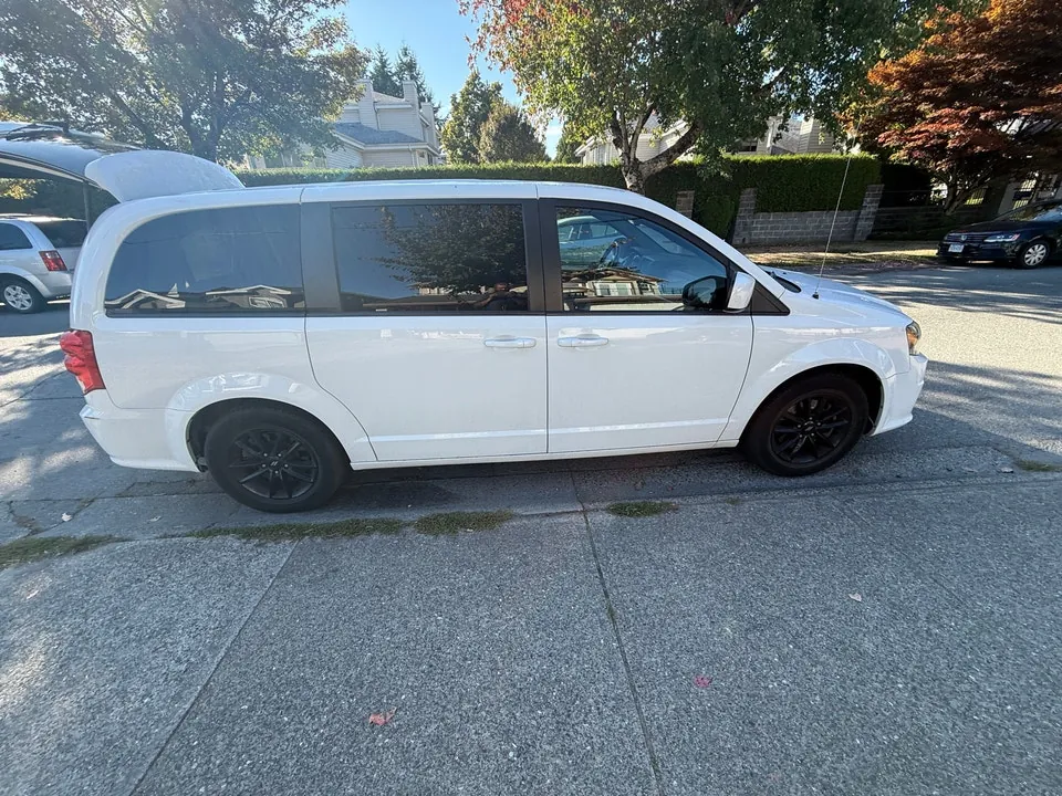 Dodge Grand Caravan 2019 photo 4