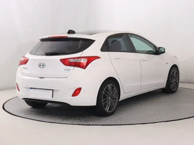 Hyundai I30 2012 photo 4