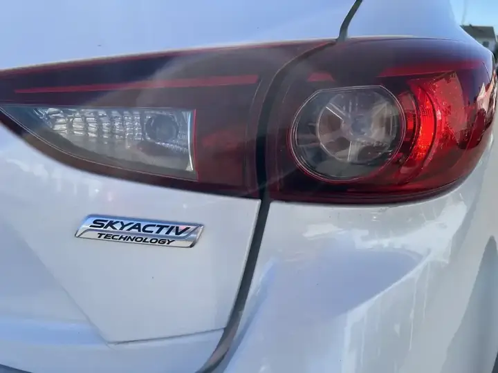 Mazda Mazda3 Sport 2014 photo 2