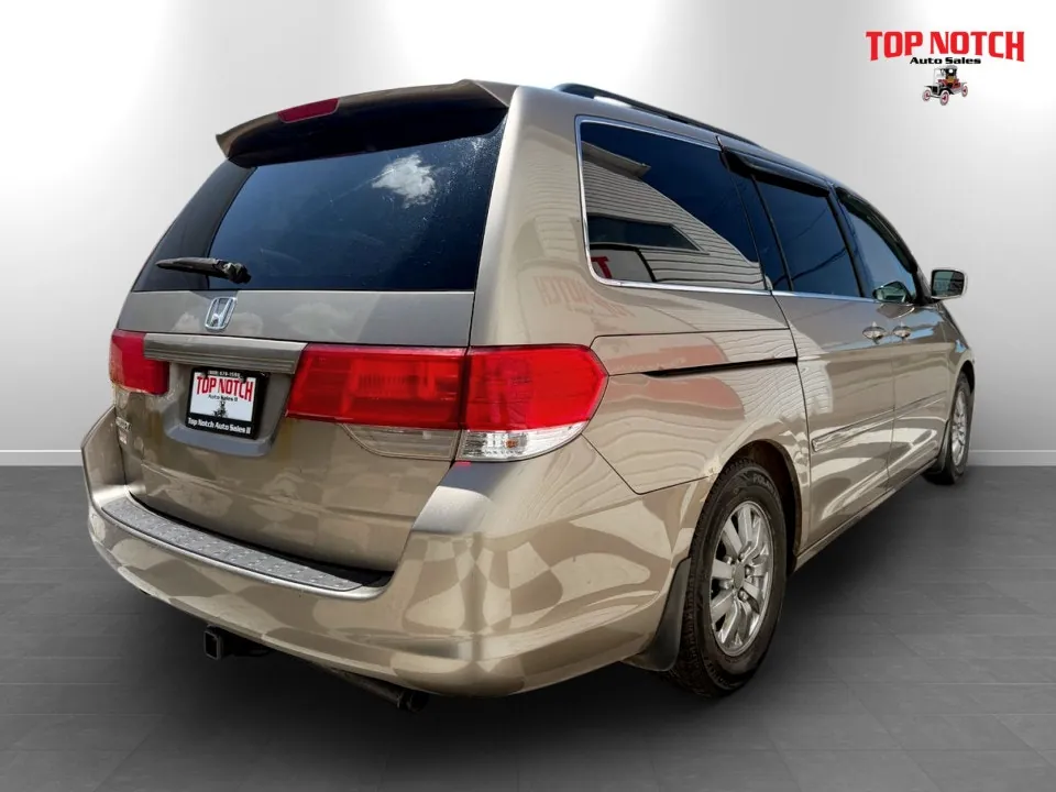 Honda Odyssey 2010 photo 4