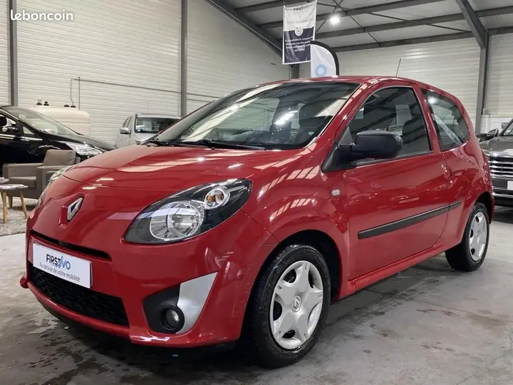 Renault Twingo 2010 photo 2