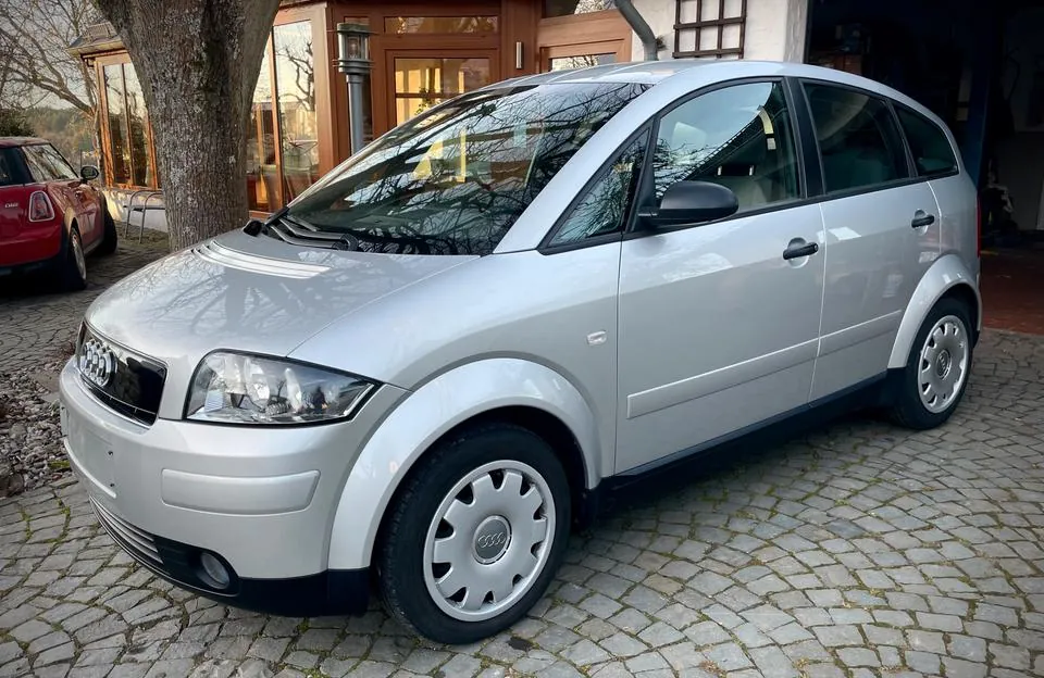 Audi A2