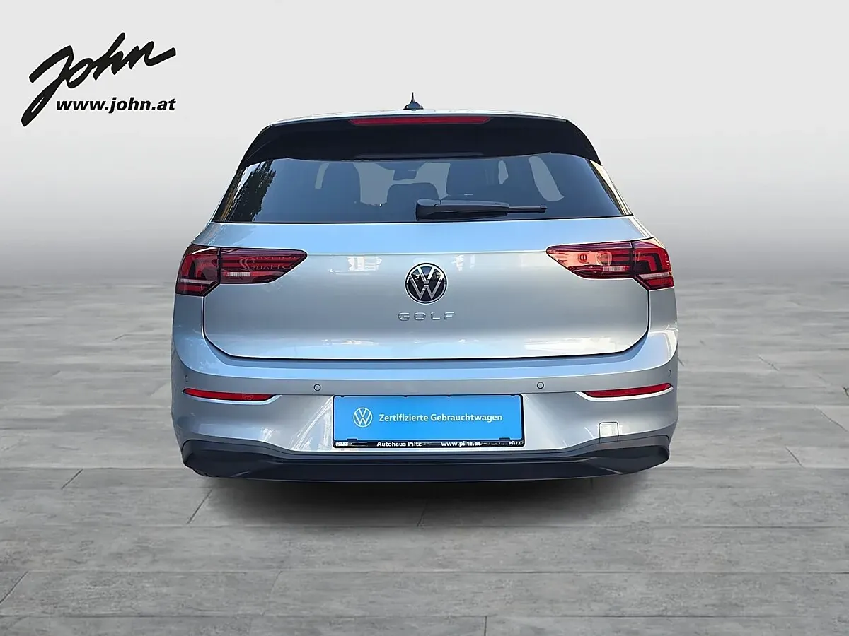 Volkswagen Golf 2026 photo 3