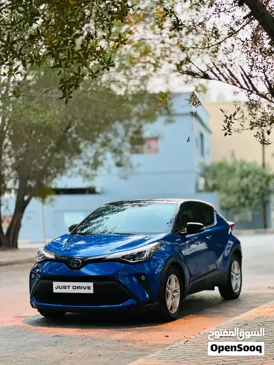 Toyota C-Hr 2021 photo 2
