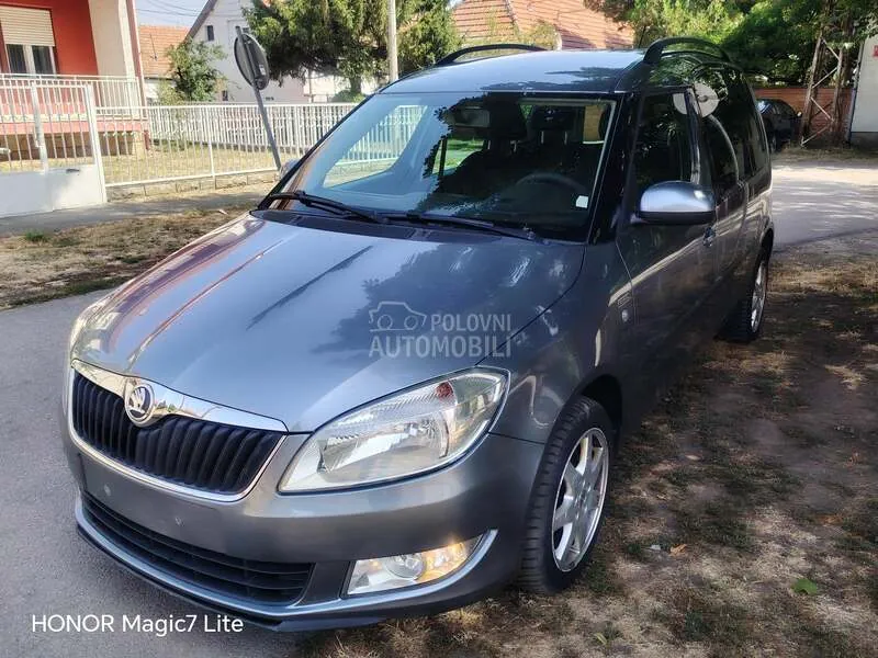 Skoda Roomster 2013 photo 2