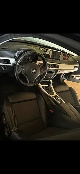 BMW 325I 2011 photo 4