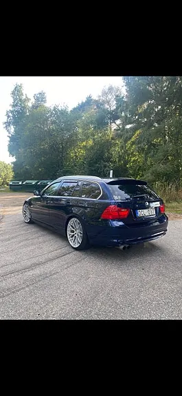 BMW 325I 2011 photo 3