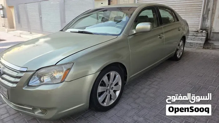 Toyota Avalon 2005 photo 2
