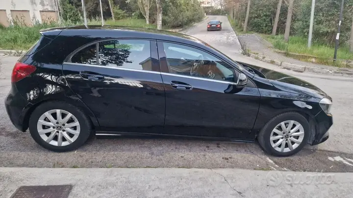 Mercedes-Benz A160 2018 photo 4