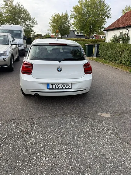 BMW 118D 2014 photo 4