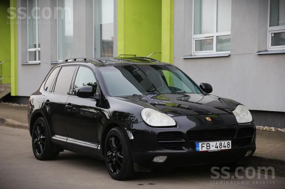Porsche Cayenne 2004 photo 4
