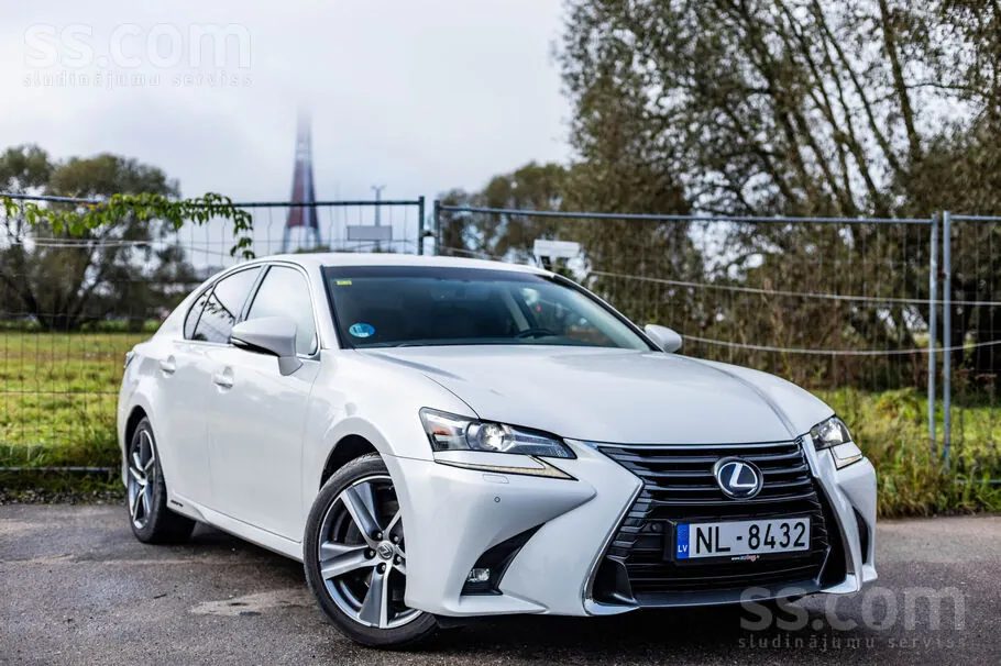 Lexus Gs 2017 photo 2