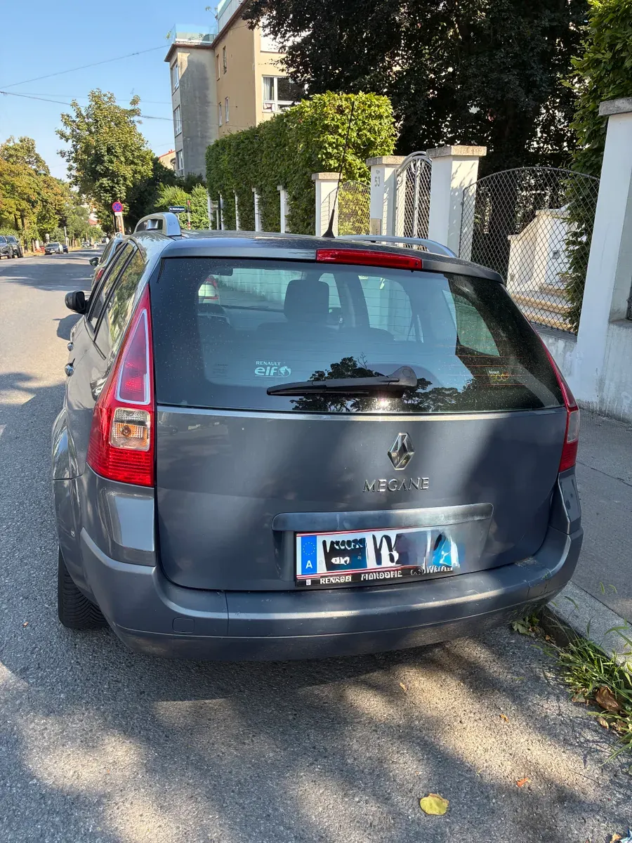 Renault Megane 2008 photo 2