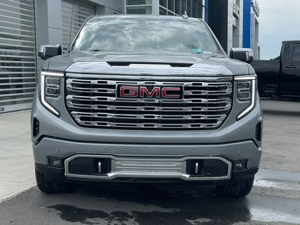 GMC Sierra 1500 2026 photo 2
