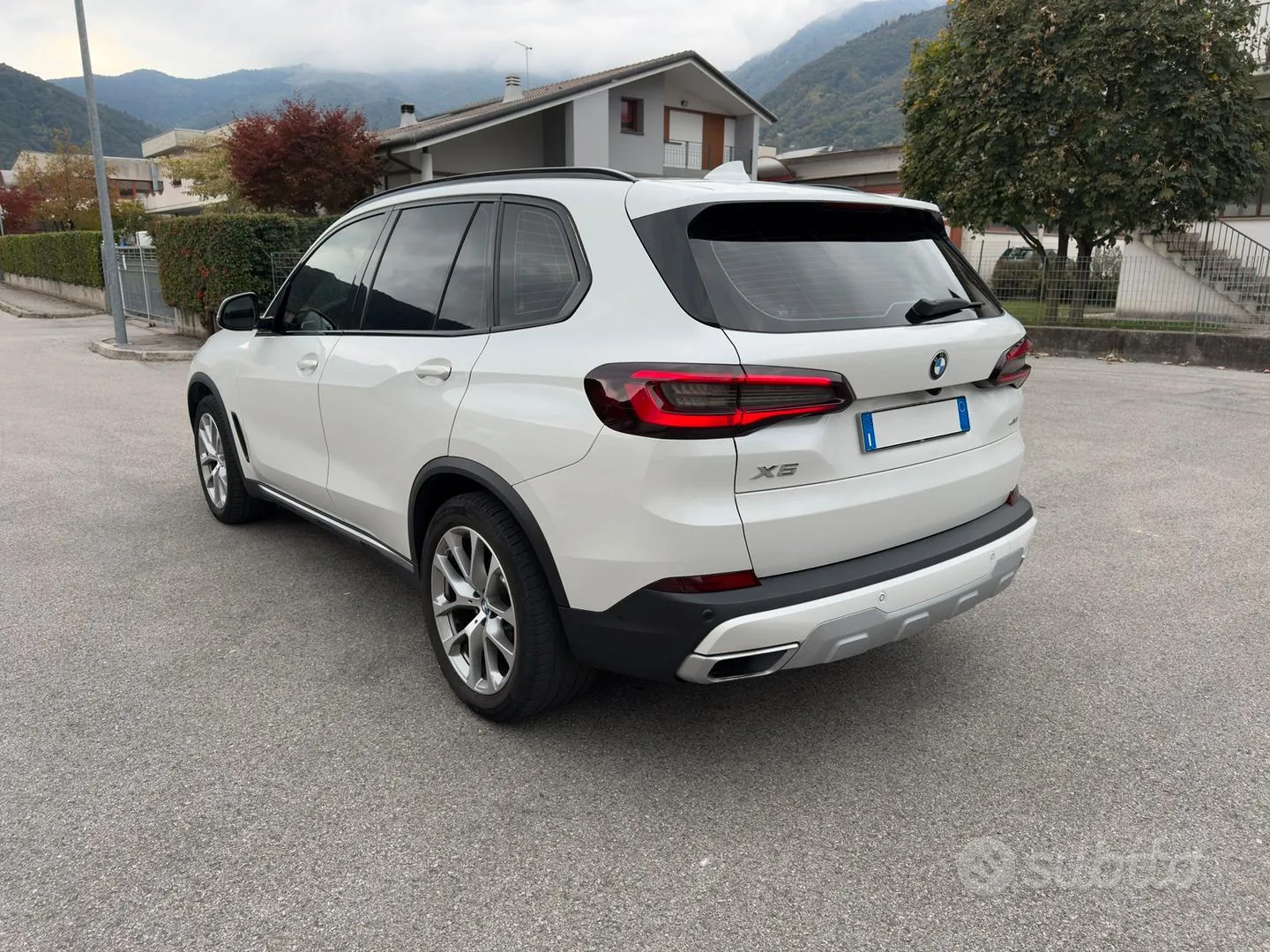 BMW X5 2021 photo 2