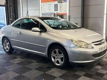 Peugeot 307 2005 photo 2