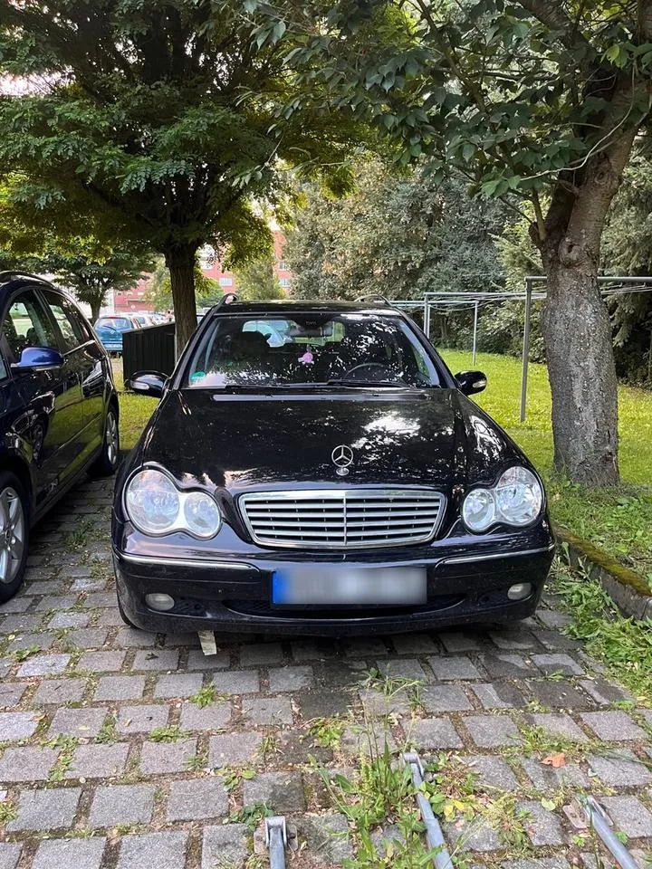 Mercedes-Benz C 200