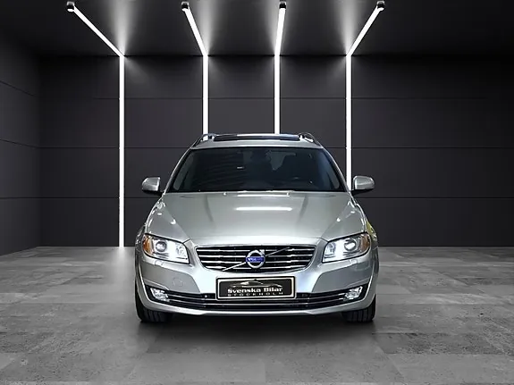 Volvo V70 2014 photo 2