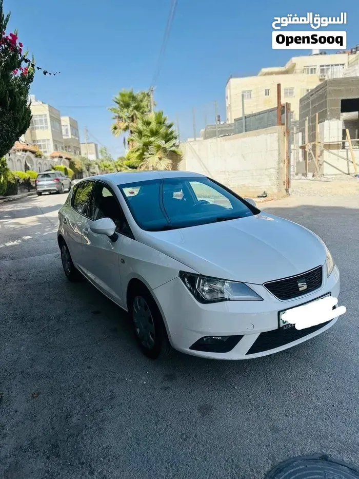 Seat Ibiza 2014 photo 4