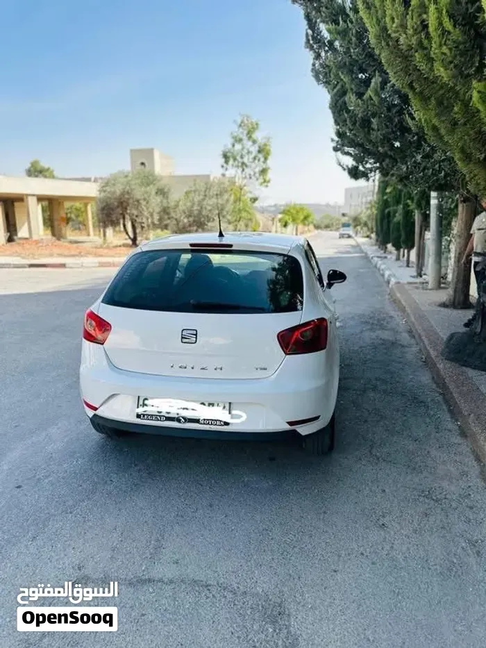 Seat Ibiza 2014 photo 3