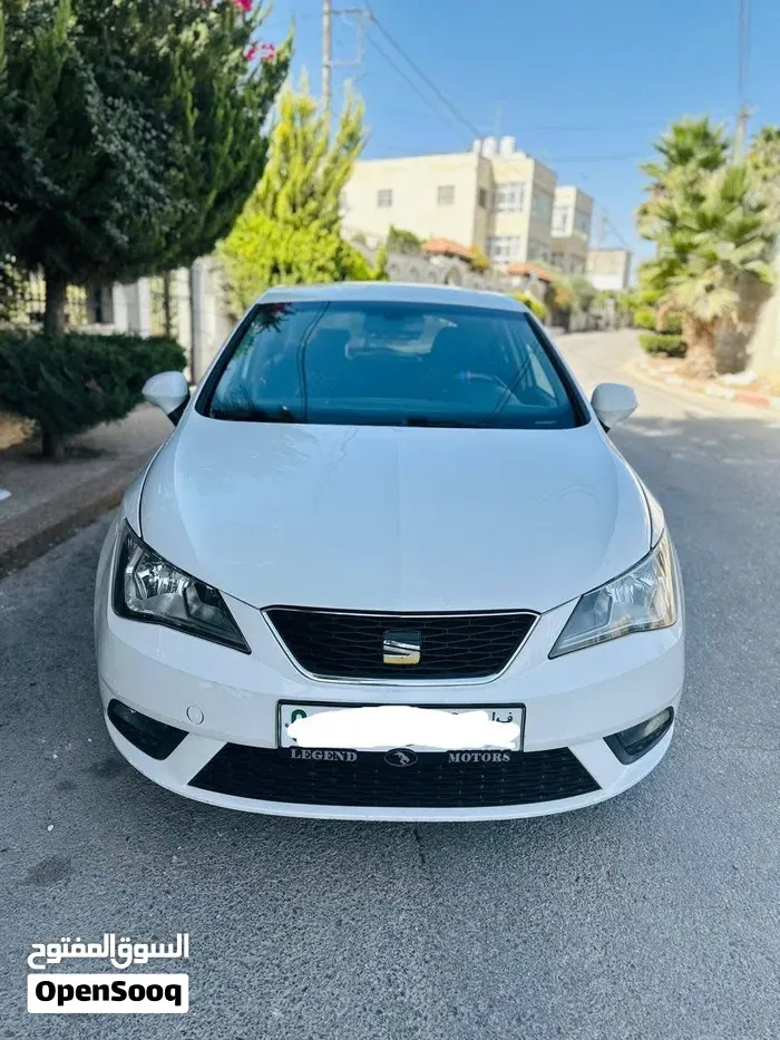 Seat Ibiza 2014 photo 2