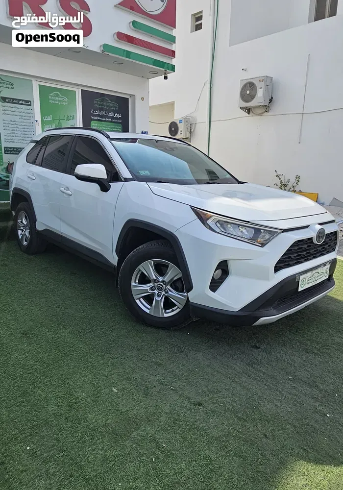 Toyota Rav 4 2019 photo 4