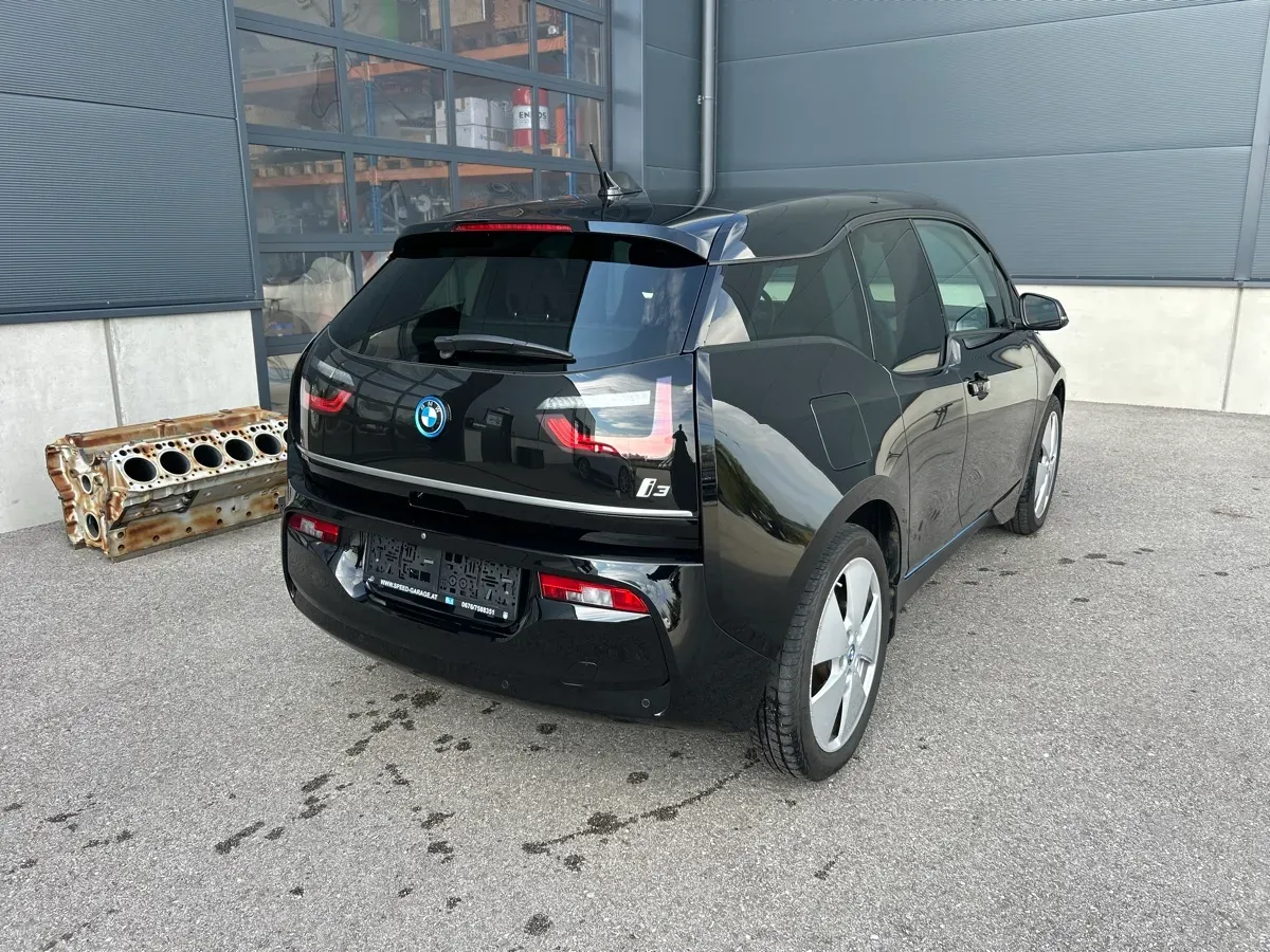 BMW I3 2022 photo 3