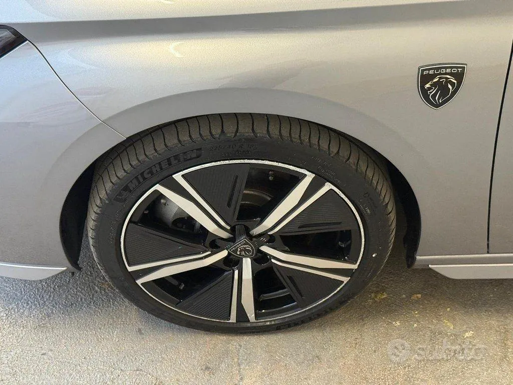 Peugeot 308 2023 photo 4