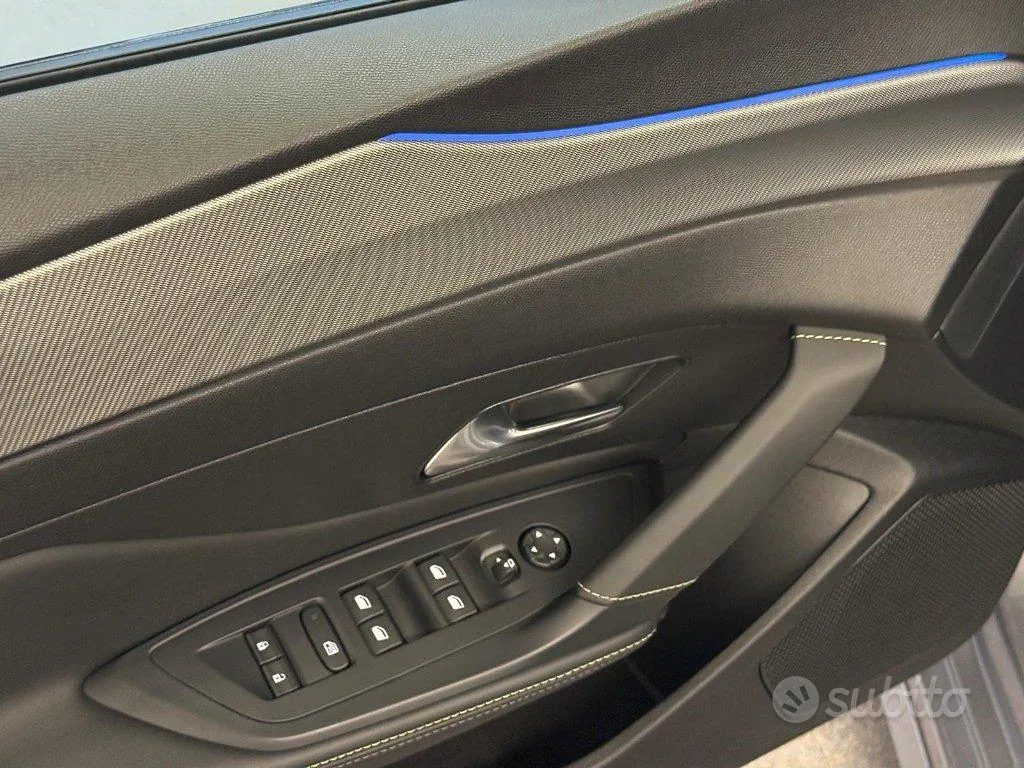 Peugeot 308 2023 photo 5