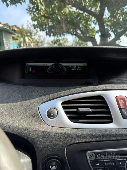 Renault Scenic 2010 photo 5