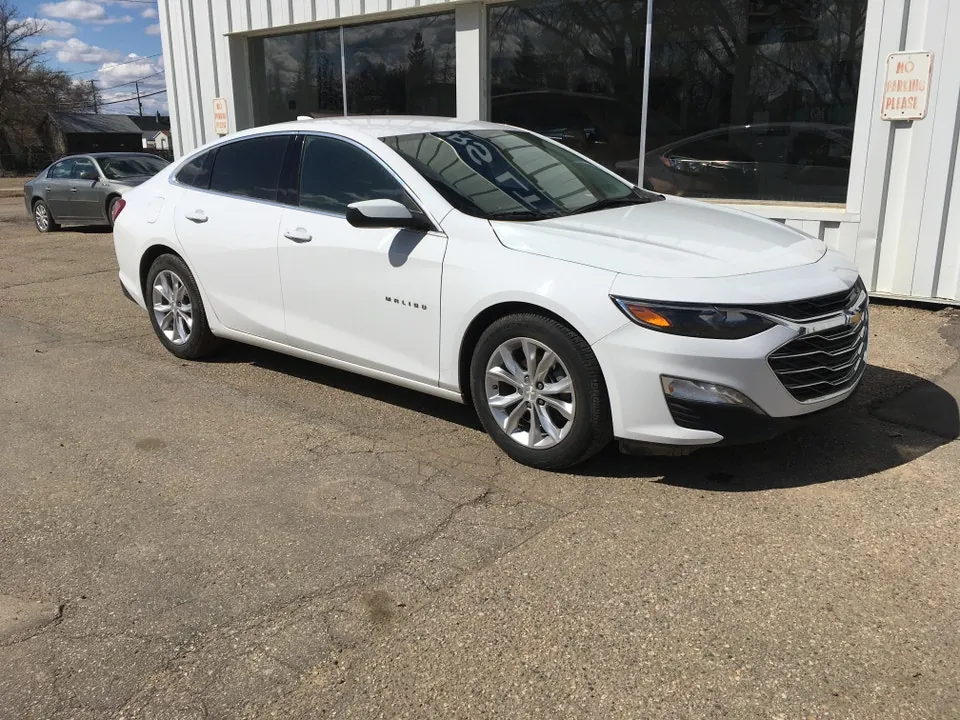 Chevrolet Malibu 2019 photo 3