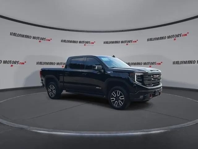 GMC Sierra 1500 2025 photo 2