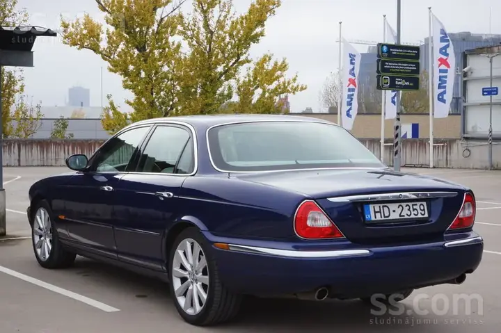 Jaguar Xj 2003 photo 3